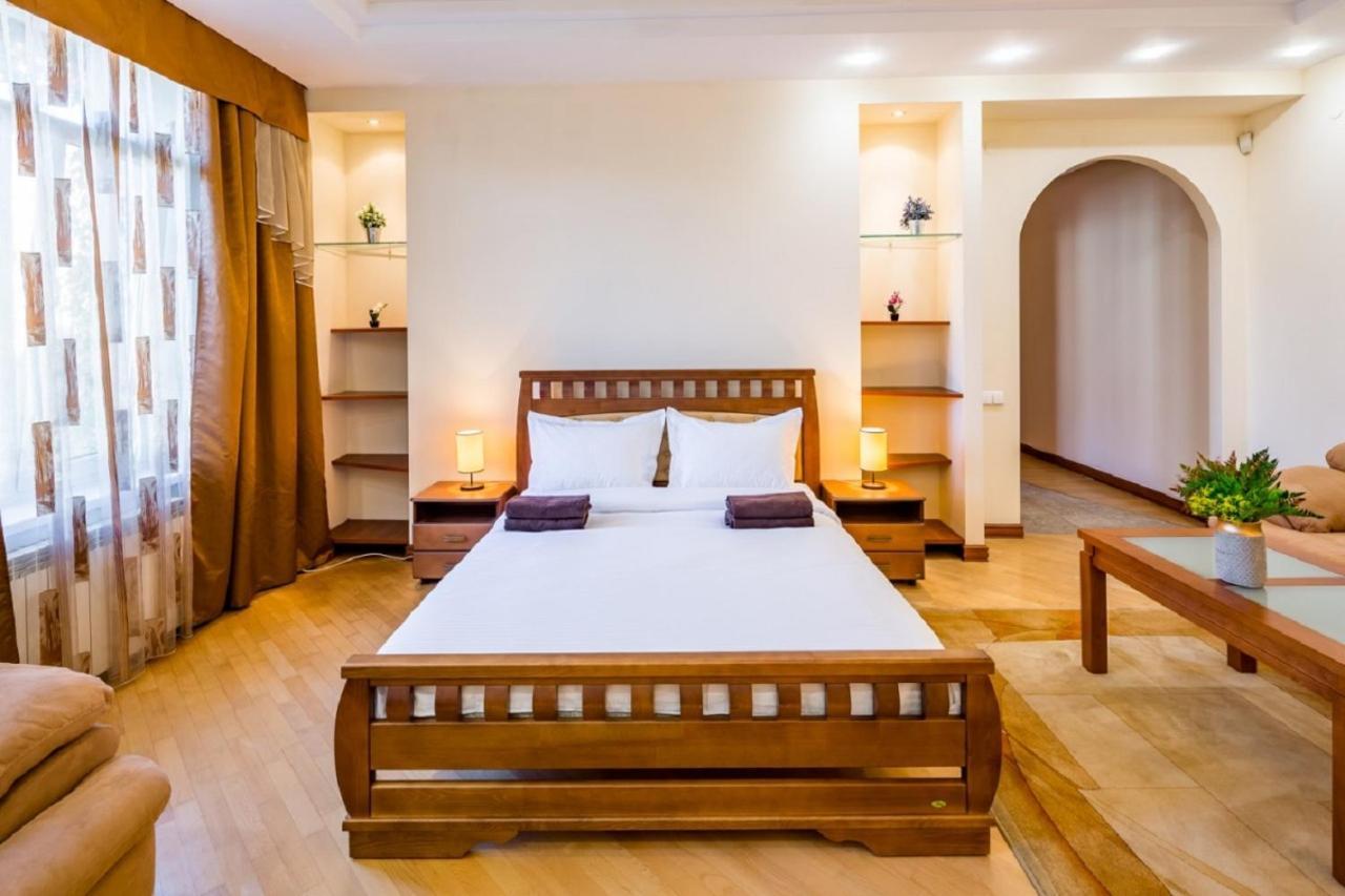 לבוב Alfa Apartments Ivana Franka מראה חיצוני תמונה