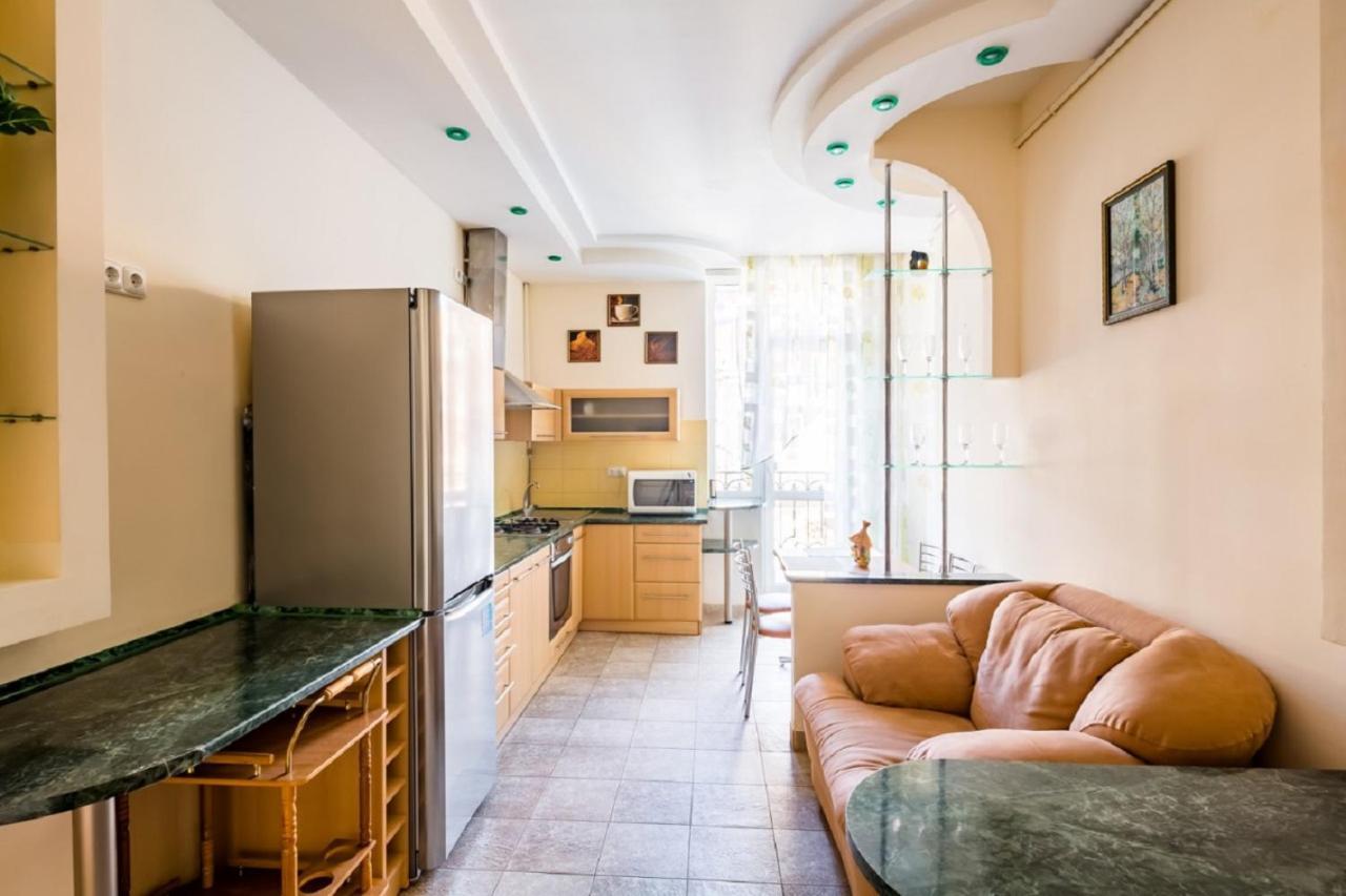 לבוב Alfa Apartments Ivana Franka מראה חיצוני תמונה